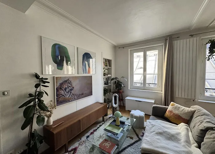 Daire Batignolles-montmartre / Mathieu Paris